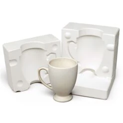 Dutch Molds Mug With Handle & Foot Casting Mould  £33.99